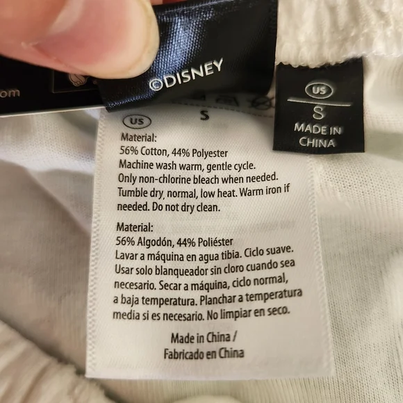 NWT Disney Ivory Mini Skirt with Bow Motif For Minnie Mouse - Picture 4 of 10